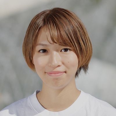 えほんのこやをつくっている、めたまむの写真